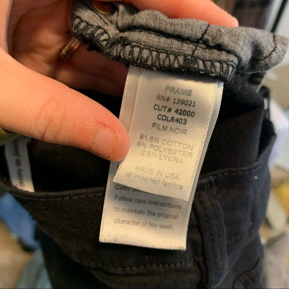 Frame Le Skinny De Jeanne Black Heavily Distressed Skinny Ankle Jeans Size 27 - Picture 8 of 8